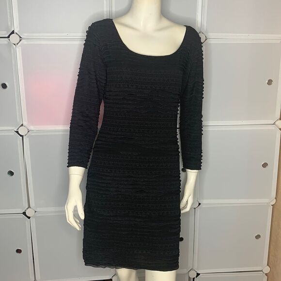 Max Studio 3/4 Sleeve BodyCon Ruffle Dress Size Medium - Picture 1 of 11
